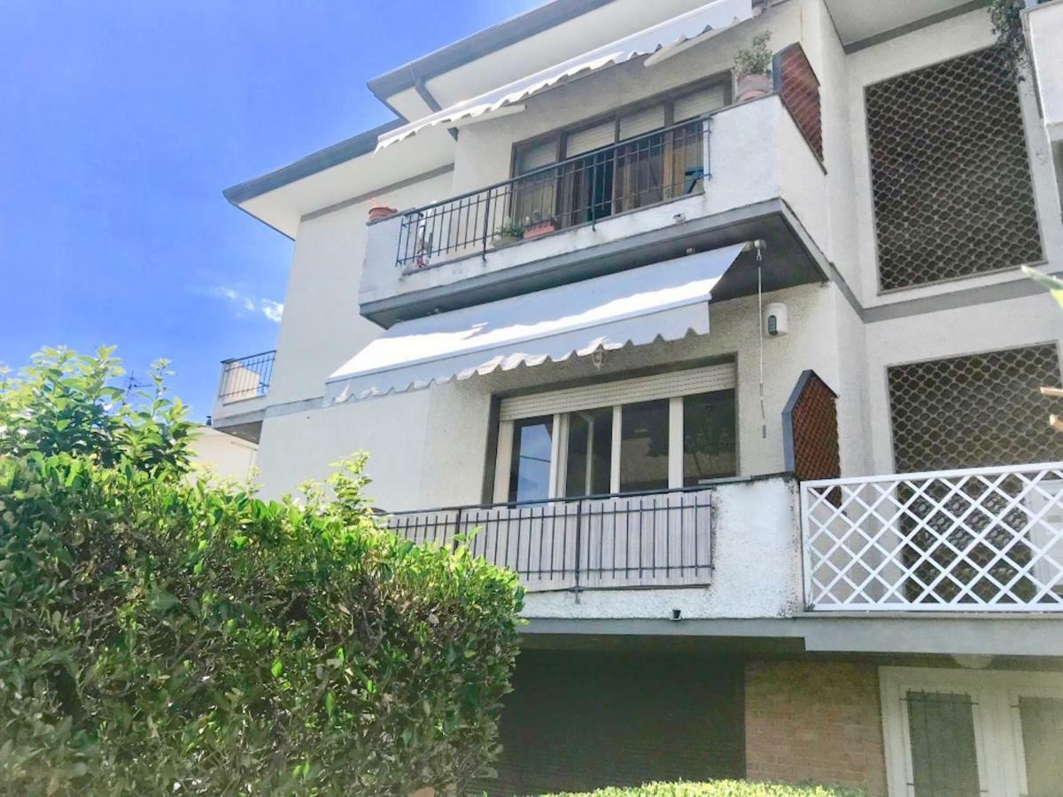 Appartamento Abate Lido di Camaiore Exterior foto
